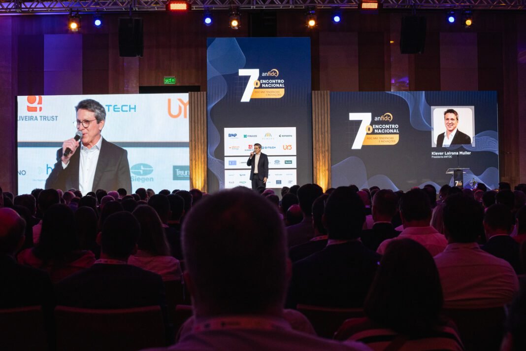 Sétima edição do evento da ANFIDC reuniu mil participantes Sétima edição do evento da ANFIDC reuniu mil participantes