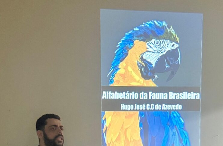 Livro "Alfabetário da Fauna Brasileira" é lançado por cientista