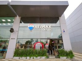 Imobiliária RE/MAX inaugura nova sede em Chapecó