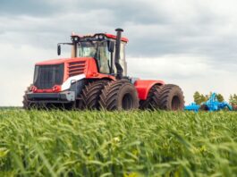 Comprar trator agrícola pela internet já é uma realidade