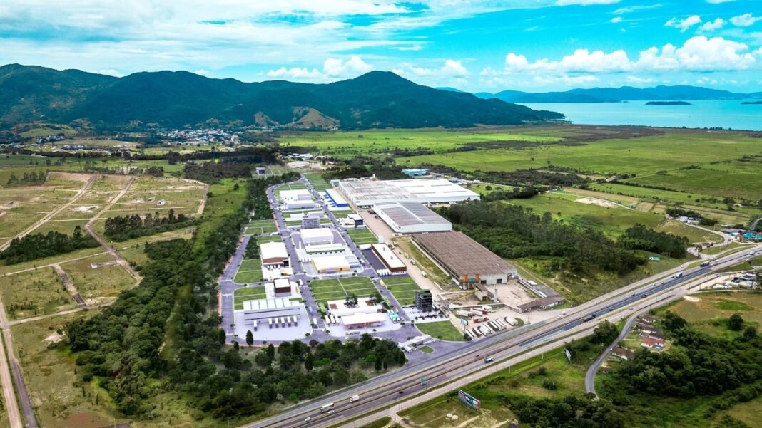 Empreendimento logístico em SC alcança progresso Empreendimento logístico em SC alcança progresso