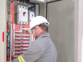 Surtos elétricos causam danos irreversíveis a equipamentos