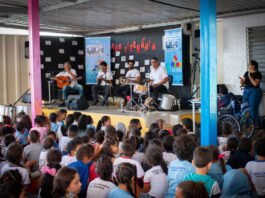 Alma Brasileira leva educação musical a escolas do DF