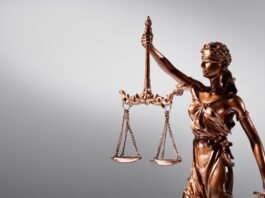 Unieuro reformula curso de Direito e foca em práticas reais