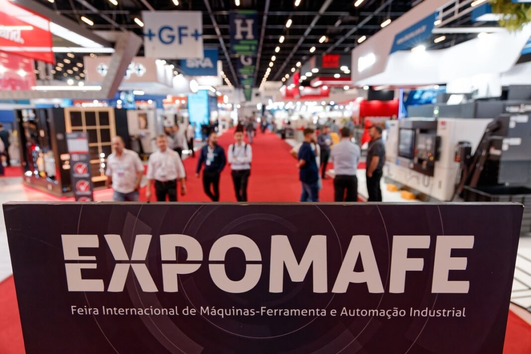 EXPOMAFE impulsiona o crescimento da indústria de R$ 270 bi EXPOMAFE impulsiona o crescimento da indústria de R$ 270 bi