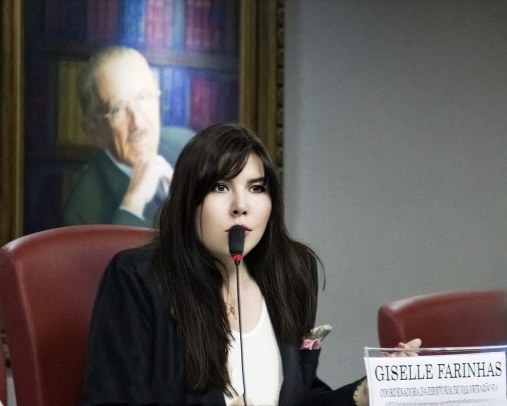 Giselle Farinhas Advogados: M&A aquece setor imobiliário Giselle Farinhas Advogados: M&A aquece setor imobiliário