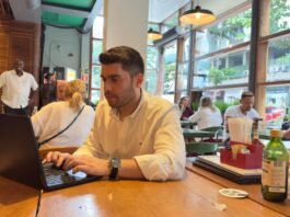 Brasileiros ampliam busca por vagas internacionais