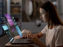 IA redesenha funções e requalifica tecnologia, diz estudo