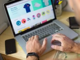 Produtos temáticos ampliam presença de marcas no e-commerce