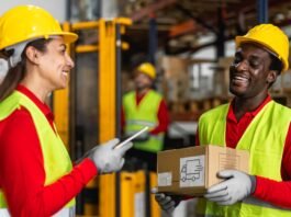 Manpower abre 100 posições para Auxiliar de Logística