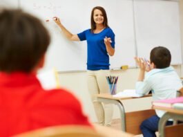 Faculdade Focus facilita nova graduação para professores