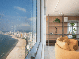 Arquitetura autoral marca projeto em Balneário Camboriú