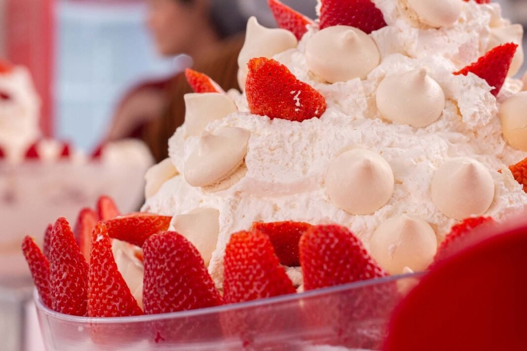 Gastronomia é uma das atrações da Festa de Flores e Morangos Gastronomia é uma das atrações da Festa de Flores e Morangos