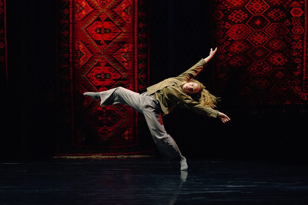 Compagnie Käfig volta ao Brasil com La Couleur de la Grenade Compagnie Käfig volta ao Brasil com La Couleur de la Grenade