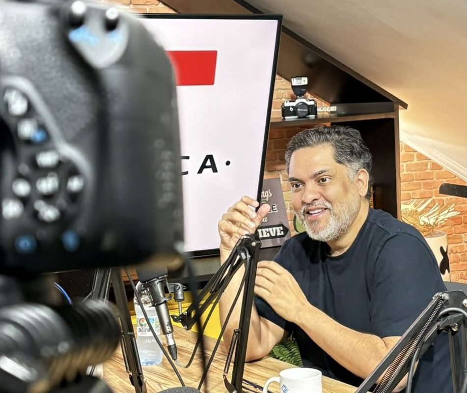 Networking é tema de novo livro de Bruno Mendonça Networking é tema de novo livro de Bruno Mendonça