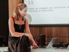 Estudos apontam impacto do atendimento publicitário na retenção de clientes