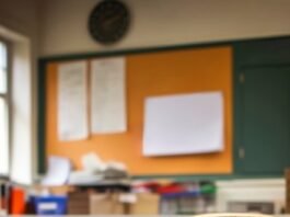 Pesquisa revela diminuição de motivação entre professores