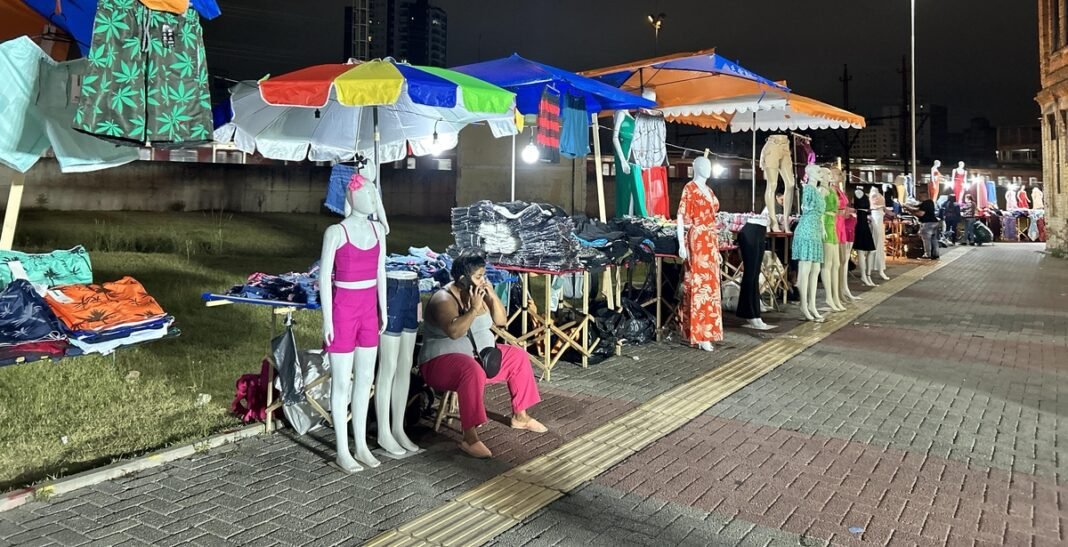 Emprego e renda em alta trazem otimismo às vendas de Natal Emprego e renda em alta trazem otimismo às vendas de Natal