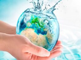 Água é um recurso natural que exige práticas sustentáveis para sua preservação