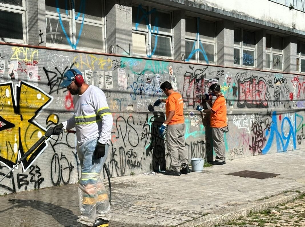 Parceria em Florianópolis emprega pessoas em situação de rua Parceria em Florianópolis emprega pessoas em situação de rua