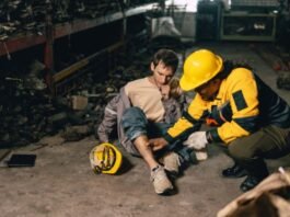 Trabalhadores acidentados podem receber indenização do INSS