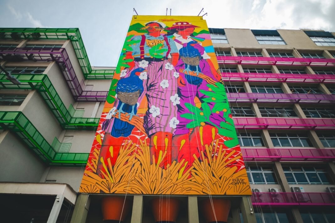 Juiz de Fora ganha nova obra de arte em grande escala do artista Wes Gama Juiz de Fora ganha nova obra de arte em grande escala do artista Wes Gama