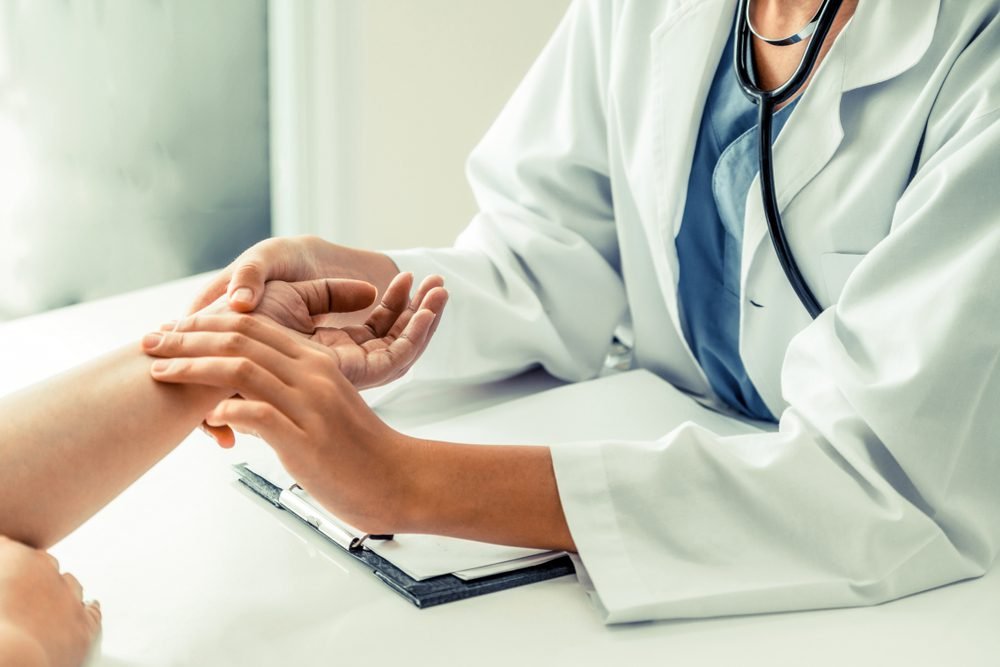 Calor eleva esforço do coração e pede cuidados Calor eleva esforço do coração e pede cuidados