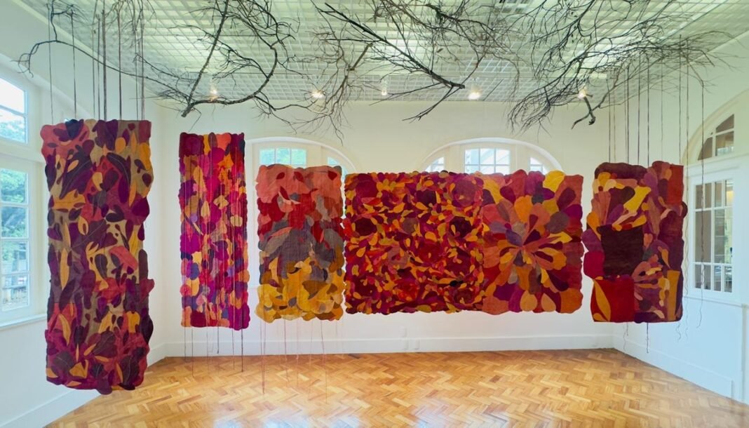 Fernanda Froes apresenta “Utopia Botânica” no Museu do Jardim Botânico Fernanda Froes apresenta “Utopia Botânica” no Museu do Jardim Botânico