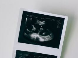 Cirurgia fetal minimamente invasiva tem resultado promissor