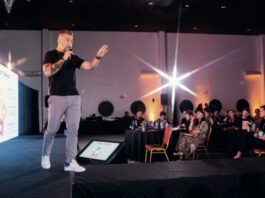 Cruz do Mérito JK reconhece impacto nacional de Robson Leite