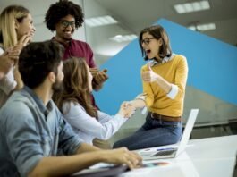 Mentoria impulsiona engajamento e desenvolve talentos