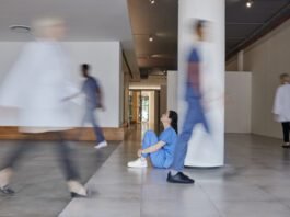 Estresse crônico afeta 70% dos profissionais em hospitais