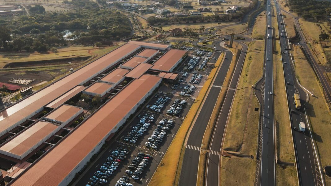 Santa Maria Outlet fecha 1º ano acima das metas Santa Maria Outlet fecha 1º ano acima das metas