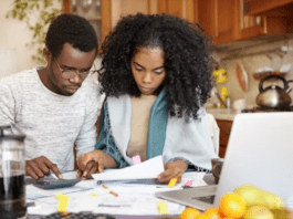 Pós-Carnaval no Rio amplia busca por reorganização