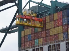 Número de empresas importadoras cresce no Brasil