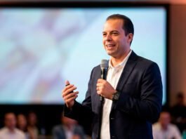 Oitavus cria sistema de vendas previsíveis para indústrias