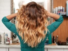 Mega hair com técnica adaptada devolve autoestima a mulheres