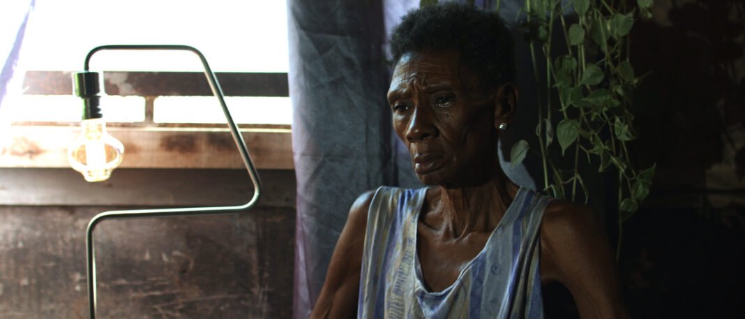 Filme transforma racismo em narrativa afrofuturista Filme transforma racismo em narrativa afrofuturista