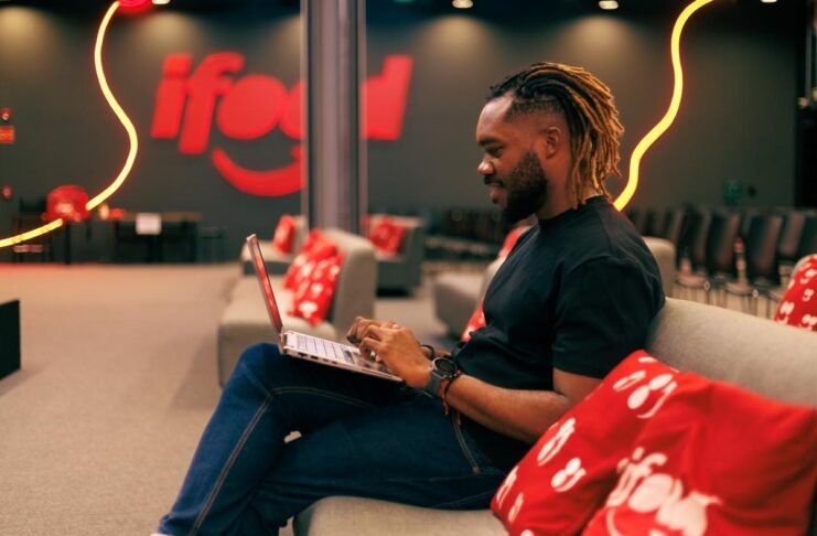 Na era da IA, iFood valoriza trabalho humano com educação