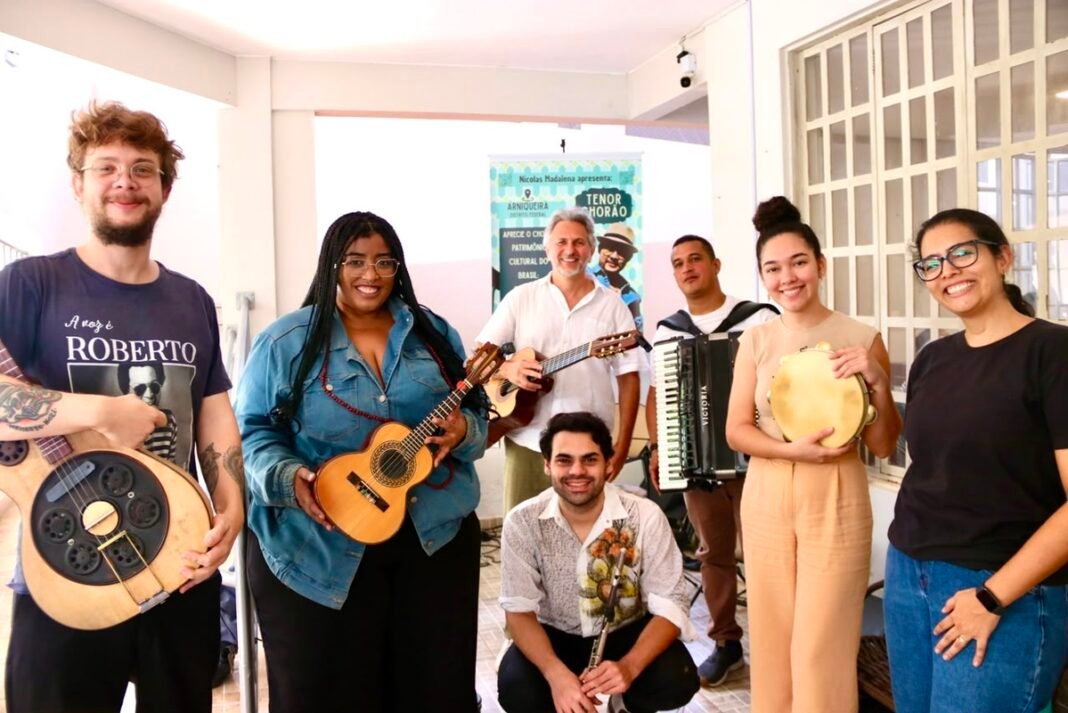 Tenor Chorão leva choro brasileiro gratuito a Arniqueira Tenor Chorão leva choro brasileiro gratuito a Arniqueira