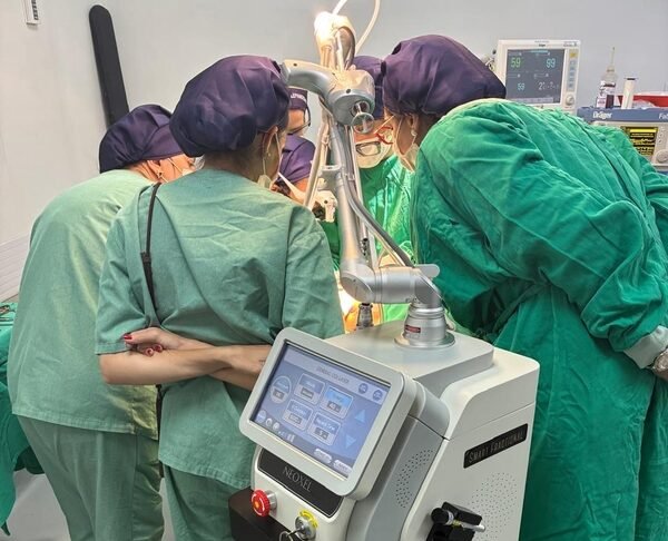 Laser de CO2 na cirurgia de blefaroplastia