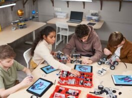 VIVA auxilia escolas no uso de tecnologia educacional