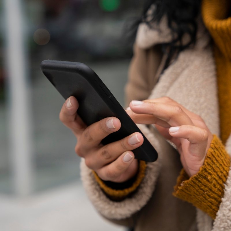 Por que os brasileiros estão adiando a compra de smartphones Por que os brasileiros estão adiando a compra de smartphones
