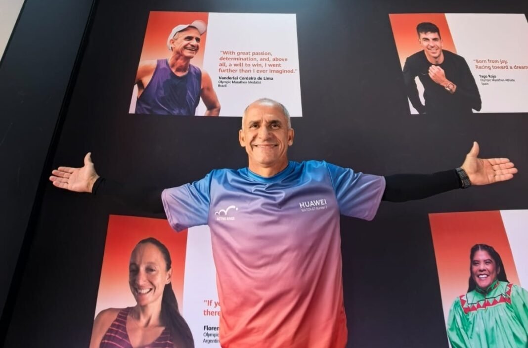 Huawei comemora um ano de loja com Vanderlei Cordeiro Huawei comemora um ano de loja com Vanderlei Cordeiro