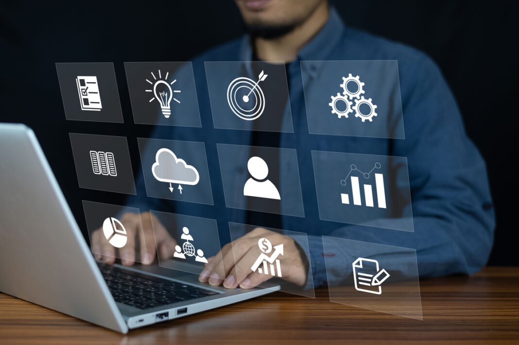 Empresas modernizam processos com sistemas de gestão ERP Empresas modernizam processos com sistemas de gestão ERP