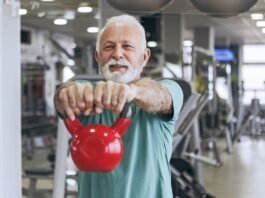Musculação para idosos: como treinar de forma segura
