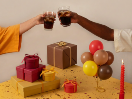 Vó Alzira celebra aniversário com descontos e concurso Vó Alzira celebra aniversário com descontos e concurso