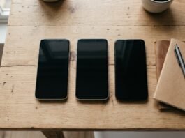 Como escolher um celular em 2026: 6 pontos para checar antes de comprar
